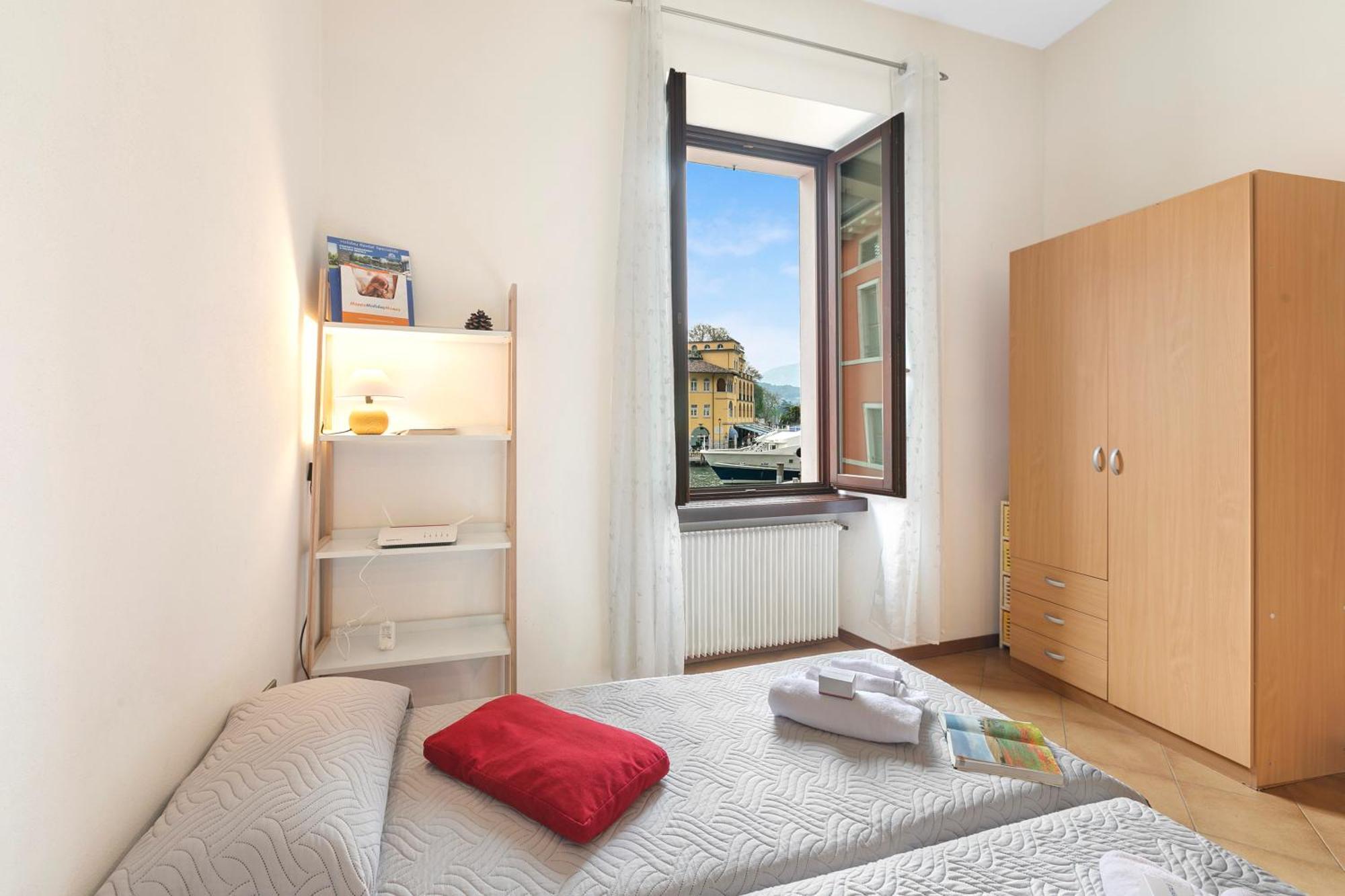 Lake View Historical Center Apartment - Happy Rentals Riva del Garda Exterior photo